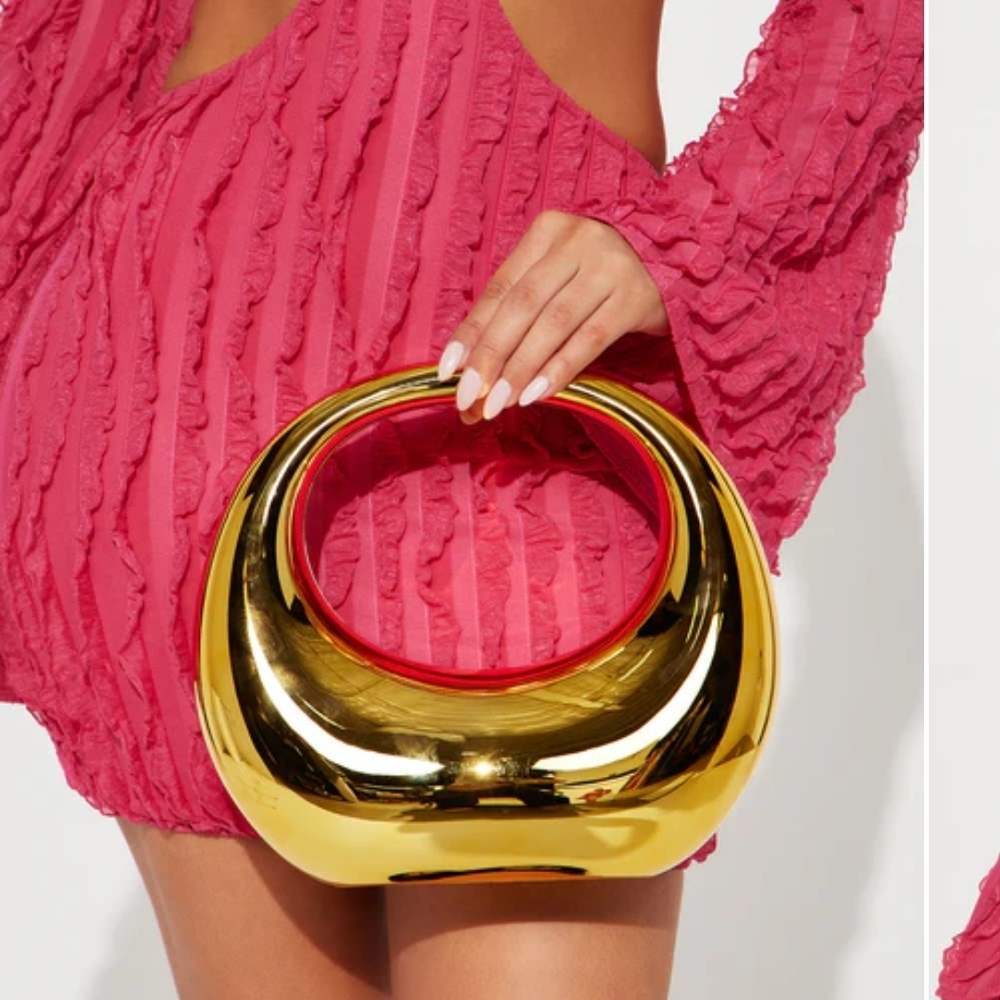 Gold Purse - Picture 2 of 3